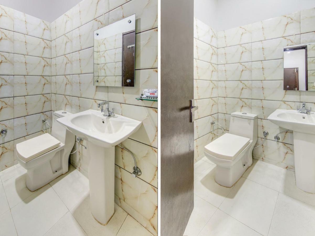 Sirsa Oyo 27999 Hotel Deep מראה חיצוני תמונה