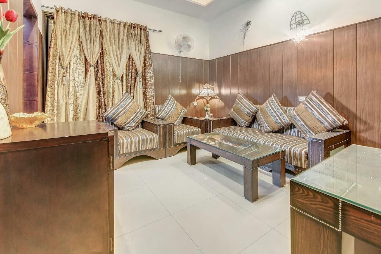 Sirsa Oyo 27999 Hotel Deep מראה חיצוני תמונה