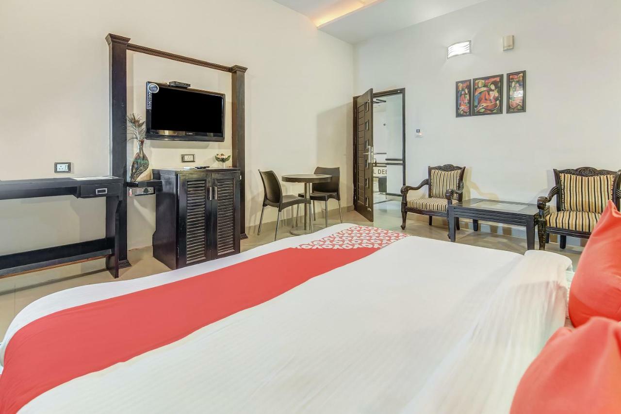 Sirsa Oyo 27999 Hotel Deep מראה חיצוני תמונה