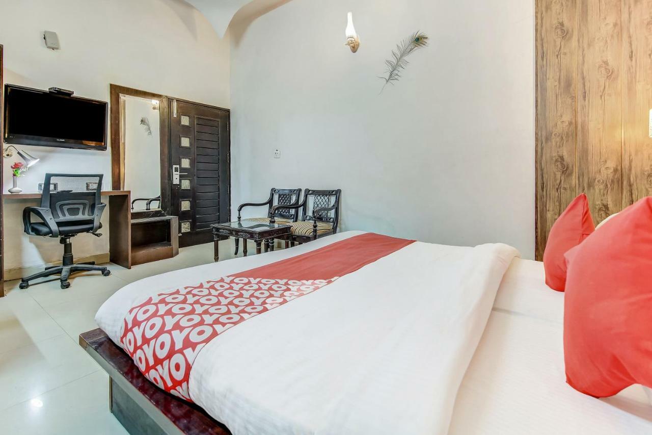 Sirsa Oyo 27999 Hotel Deep מראה חיצוני תמונה